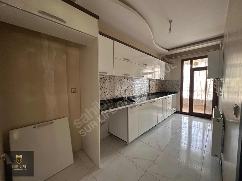 Bağcılar Bölgesi Havalimanı Kavşağı Civarında 2+1 Kiralık Daire — fotoğraf 3