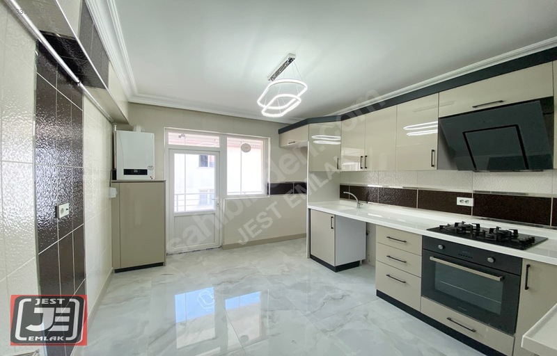 Keçiören'de Jest'ten Full+full Yapılı Masrafsız Katta 3+1 Daire — fotoğraf 10