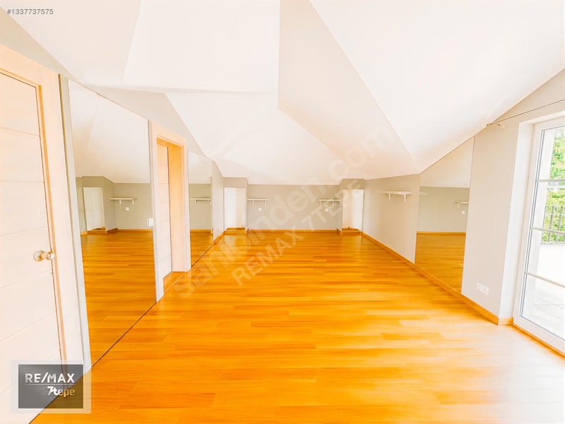 Acarkent'te Geniş Yaşam Alanlarına Sahip Kiralık C Tipi Villa — fotoğraf 30