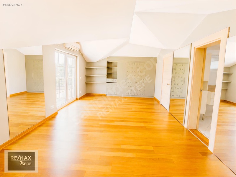 Acarkent'te Geniş Yaşam Alanlarına Sahip Kiralık C Tipi Villa — fotoğraf 31