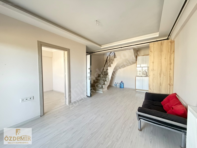 Seyrek Merkezde 3+1 Doğalgazlı Kiralık Daire