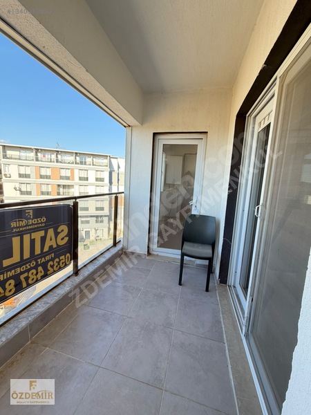 Seyrek Merkezde 3+1 Doğalgazlı Kiralık Daire — fotoğraf 7