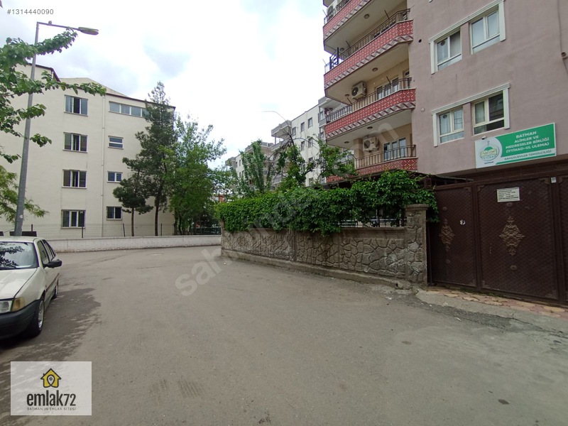 Emlak 72'den Bahçelievler Mahallesi'nde Satılık 2+1 Daire — fotoğraf 2