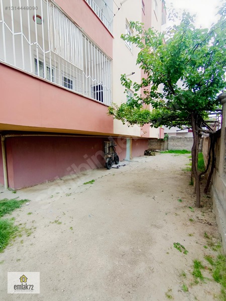 Emlak 72'den Bahçelievler Mahallesi'nde Satılık 2+1 Daire — fotoğraf 4