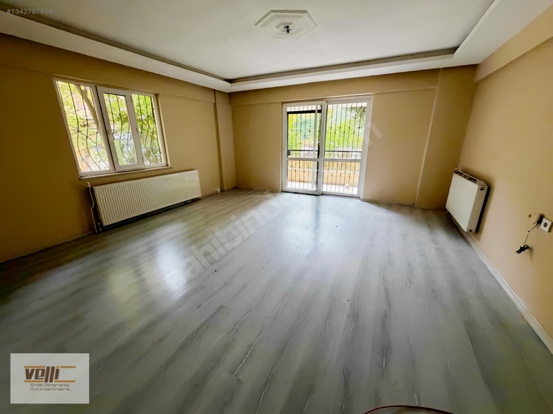 Velli'den Uncubozköy'de 2+1 Tadilatlı Daire — fotoğraf 13