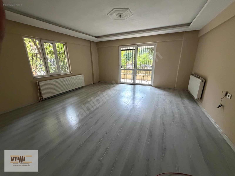 Velli'den Uncubozköy'de 2+1 Tadilatlı Daire — fotoğraf 15