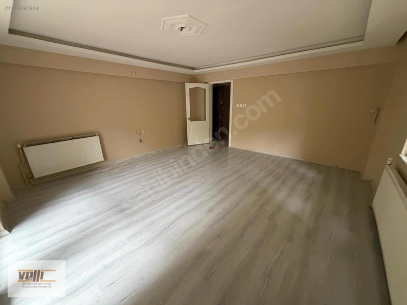 Velli'den Uncubozköy'de 2+1 Tadilatlı Daire — fotoğraf 16