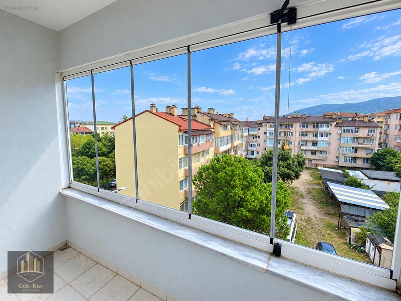 Körfez Mimar Sinan'da Kiralık 3+1 Daire: 135m², Asansörlü, Merke — fotoğraf 14