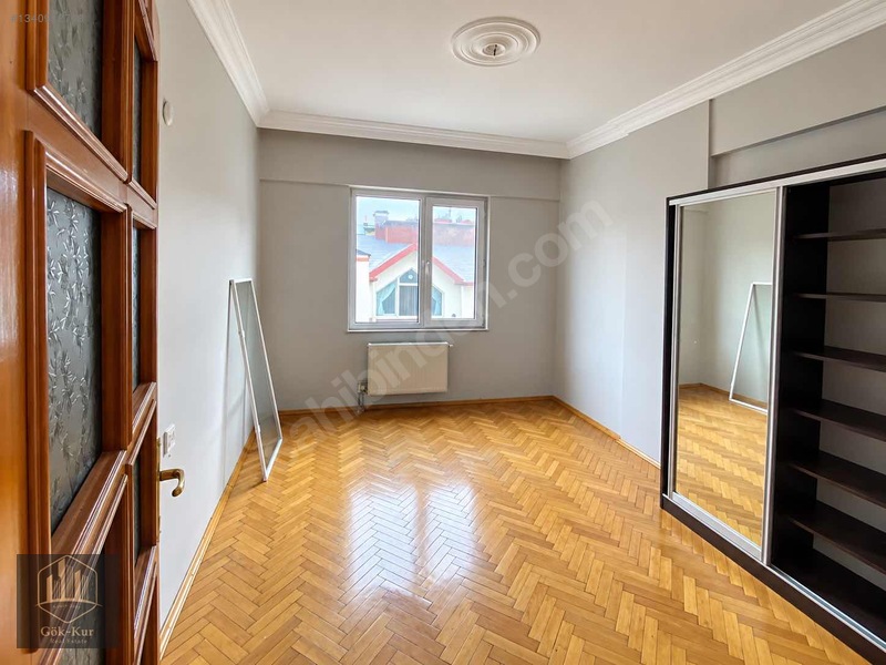Körfez Mimar Sinan'da Kiralık 3+1 Daire: 135m², Asansörlü, Merke — fotoğraf 16
