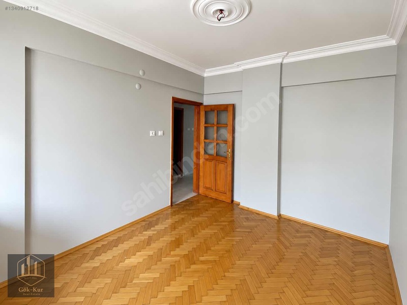 Körfez Mimar Sinan'da Kiralık 3+1 Daire: 135m², Asansörlü, Merke — fotoğraf 23