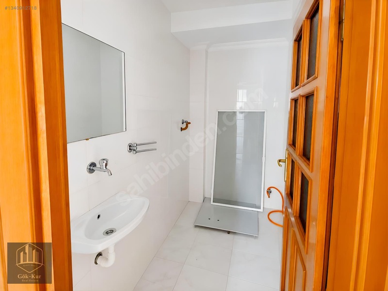 Körfez Mimar Sinan'da Kiralık 3+1 Daire: 135m², Asansörlü, Merke — fotoğraf 30