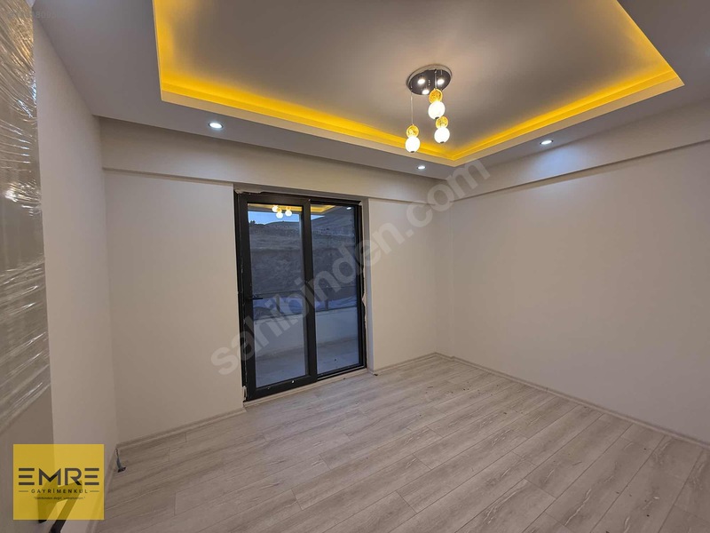 Emre Gm/den Şehir Manzaralı Kapalı Otoparklı Ara Kat Daire — fotoğraf 8
