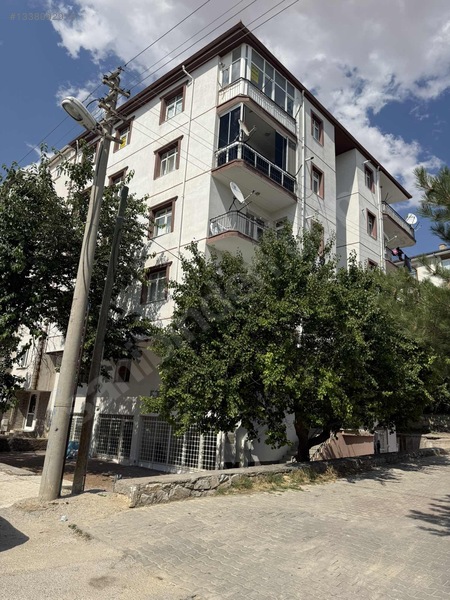 Çınar Emlak'tan Cacabey Okulu Yakını 2+1 Daire
