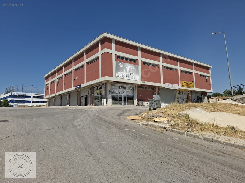 İzmir Bornova Evka-3'te 4. Sanayide Satılık 100 M² Dükkan — fotoğraf 11