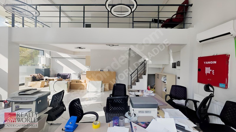 Rw Den Güngör Caddesi Arkası Kiralık Dükkan — fotoğraf 2