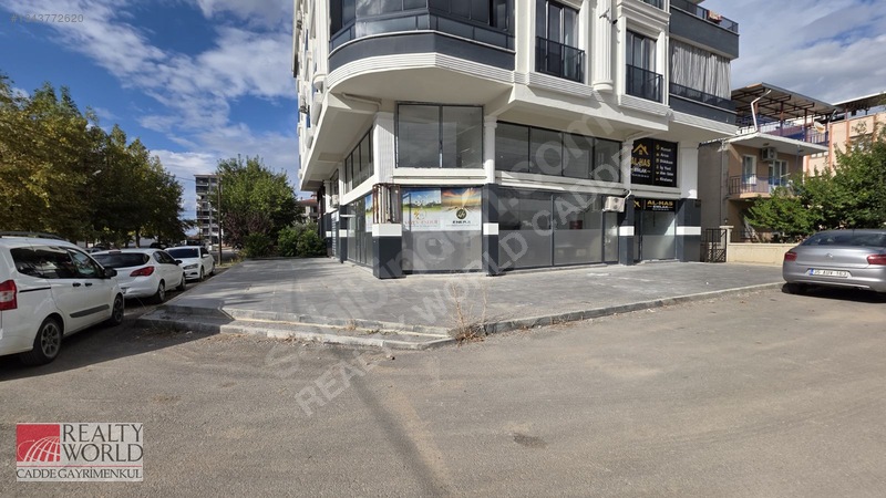 Rw Den Güngör Caddesi Arkası Kiralık Dükkan — fotoğraf 7