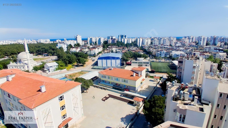 Konyaaltı Uluç Mh. M.kemal Bulvarı Üzerinde Geniş 4 Cepheli — fotoğraf 5