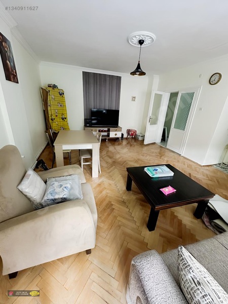 -çelik Emlak- Site İçi 2+1 Asansörlü Kilerli B.sız Salon Bahçeli — fotoğraf 5