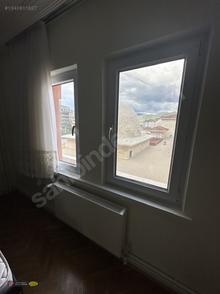 -çelik Emlak- Site İçi 2+1 Asansörlü Kilerli B.sız Salon Bahçeli — fotoğraf 16
