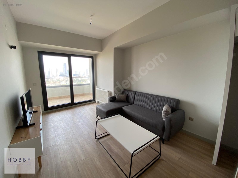 Hobby'den Merkez Yaşam Konak Deniz Man. Kiralık 1+1 Eşyalı Daire — fotoğraf 8