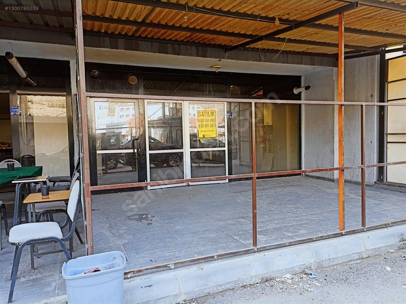 Yahyalı Eski Sanayide,15 M2 Açık Teraslı, 85 M2 Dükkan Satılık — fotoğraf 2