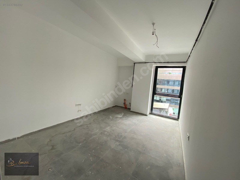 İzmit'in Kalbinde! Adliye Karşısı Satılık 1+1 Lüks Arakat Ofis!! — fotoğraf 18