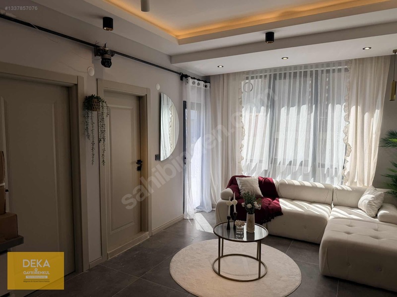 Deka Gayrimenkul'den Lüks Eşyalı Cam Balkonlu Lüks Kiralık Daire — fotoğraf 17