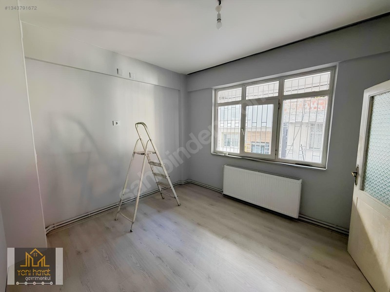 Yenidoğanda İçi Yapılı Masrrafsız Kiralık 2+1 Yüksek Giriş Daire — fotoğraf 4