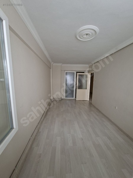 Re/max Hakan Akyel'den İlkadımda Kiralık 2+1 Daire — fotoğraf 5