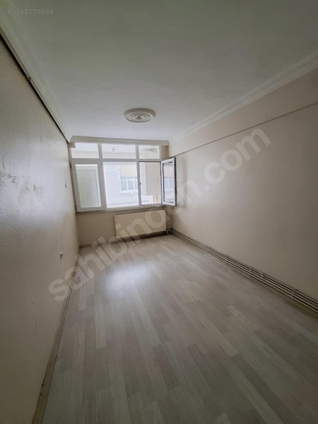 Re/max Hakan Akyel'den İlkadımda Kiralık 2+1 Daire — fotoğraf 6