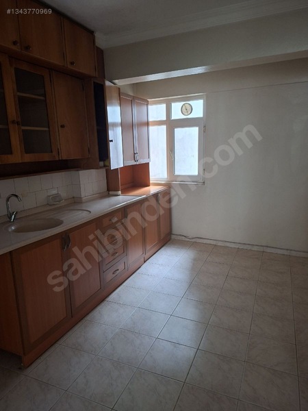 Re/max Hakan Akyel'den İlkadımda Kiralık 2+1 Daire — fotoğraf 12