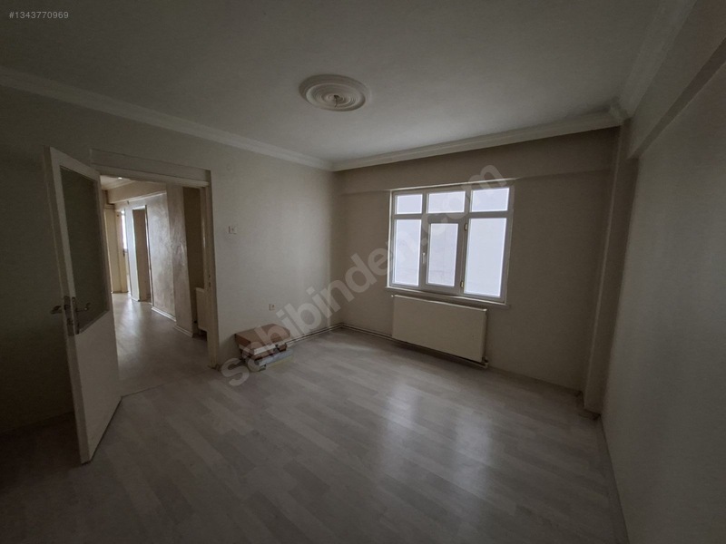 Re/max Hakan Akyel'den İlkadımda Kiralık 2+1 Daire — fotoğraf 13
