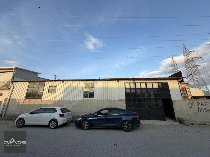 Pars Gayrimenkul'den Sanayi'de Cadde Üzeri Kiralık 600m² Dükkan