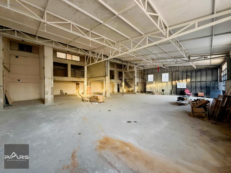 Pars Gayrimenkul'den Sanayi'de Cadde Üzeri Kiralık 600m² Dükkan — fotoğraf 4