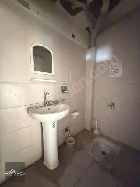 Pars Gayrimenkul'den Sanayi'de Cadde Üzeri Kiralık 600m² Dükkan — fotoğraf 11