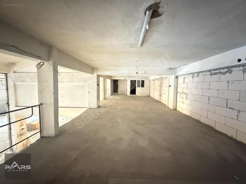 Pars Gayrimenkul'den Sanayi'de Cadde Üzeri Kiralık 600m² Dükkan — fotoğraf 18