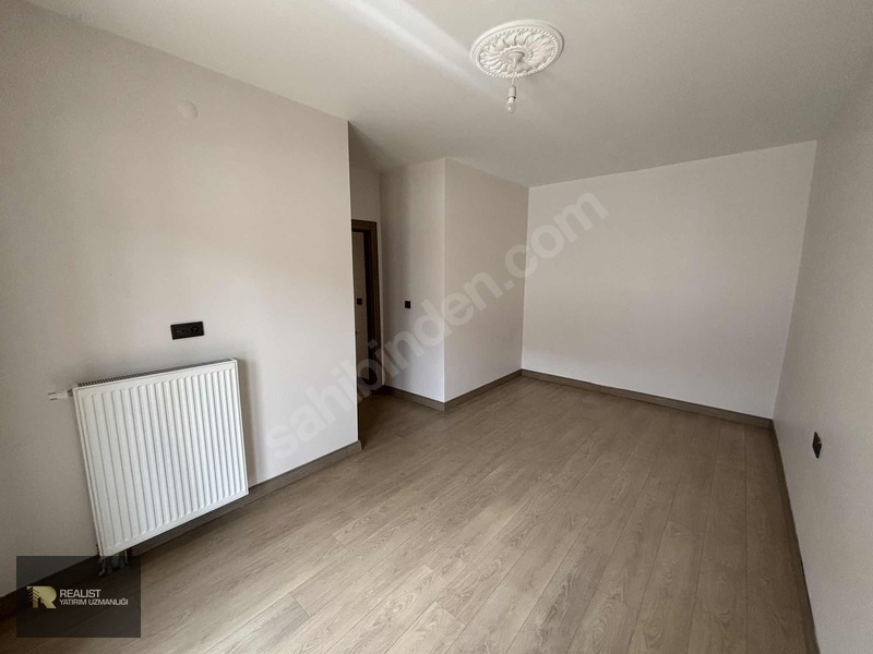 Realist/yemişlik 4.etapta Satılık Cam Balkonlu 3+1 Toki Dairesi — fotoğraf 17
