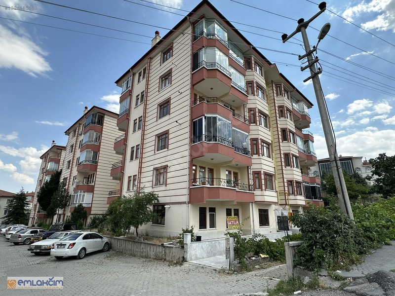 Emlakcım Gayrimenkulden Öztaş Site. Bahçe Katı Bakımlı 3+1 Daire — fotoğraf 2
