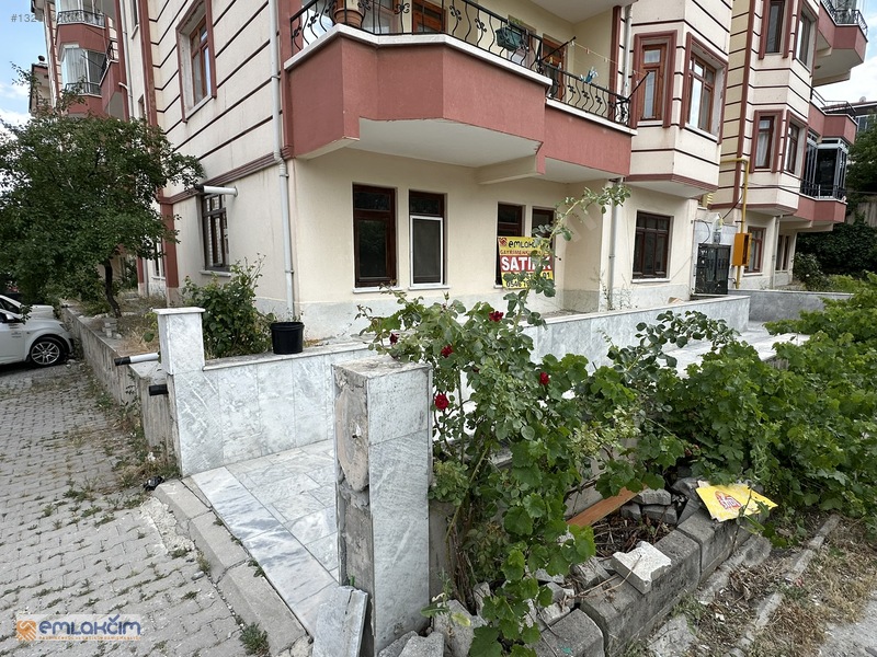 Emlakcım Gayrimenkulden Öztaş Site. Bahçe Katı Bakımlı 3+1 Daire — fotoğraf 3
