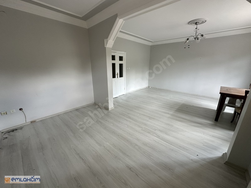 Emlakcım Gayrimenkulden Öztaş Site. Bahçe Katı Bakımlı 3+1 Daire — fotoğraf 9