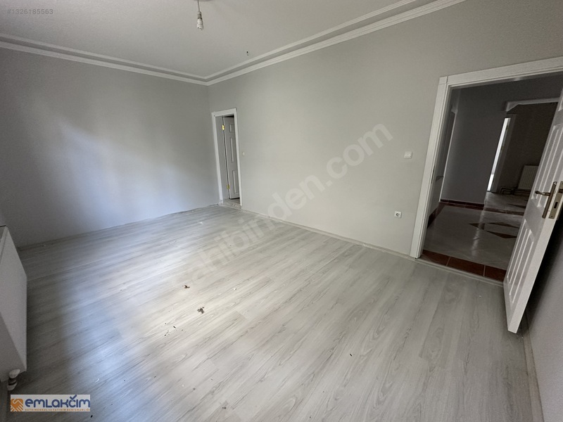 Emlakcım Gayrimenkulden Öztaş Site. Bahçe Katı Bakımlı 3+1 Daire — fotoğraf 20