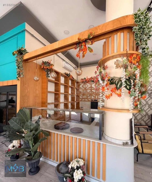 Msb Gayrimenkul'den Cafe Ve Otel Ruhsatına Uygun Devren Satılık