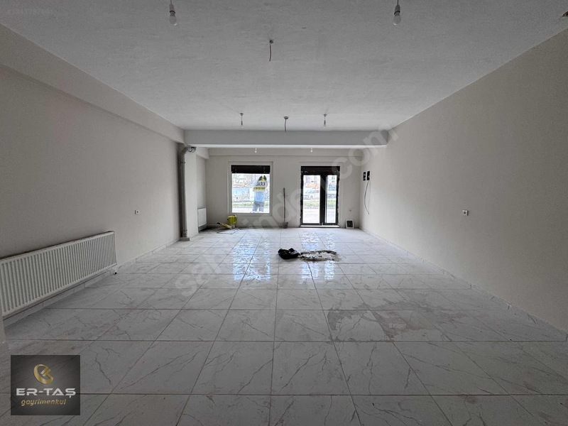 Er-taş'dan Eski Dere Pazarı Civarı Kiralık İş Yeri — fotoğraf 5