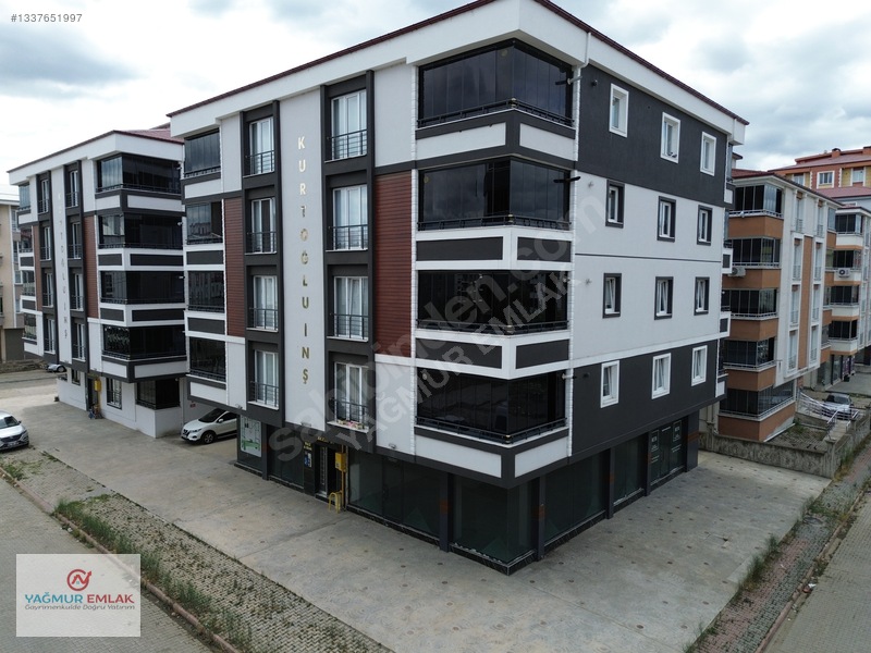 Yağmur Emlak'tan Tekkeköyde Kiralık Süper Konum 110 M² Dükkan