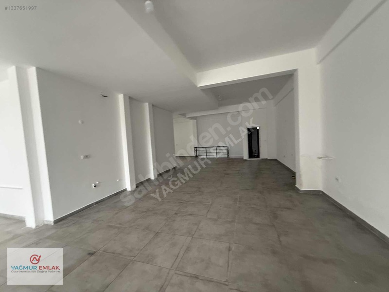 Yağmur Emlak'tan Tekkeköyde Kiralık Süper Konum 110 M² Dükkan — fotoğraf 5
