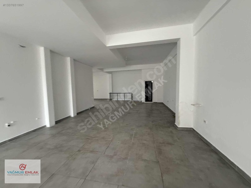 Yağmur Emlak'tan Tekkeköyde Kiralık Süper Konum 110 M² Dükkan — fotoğraf 9