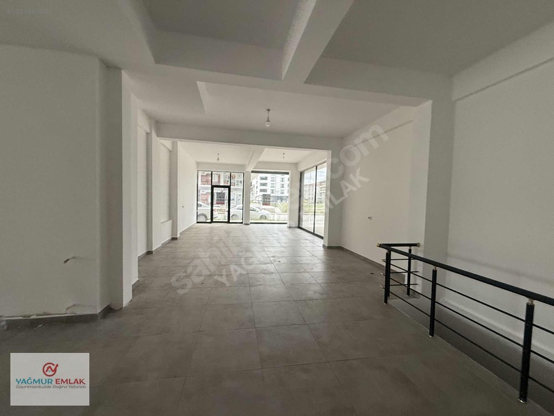 Yağmur Emlak'tan Tekkeköyde Kiralık Süper Konum 110 M² Dükkan — fotoğraf 12