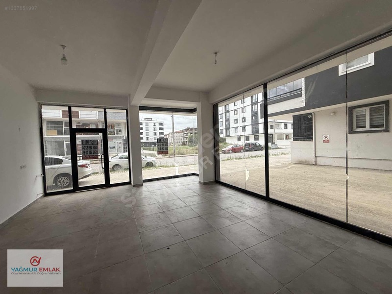 Yağmur Emlak'tan Tekkeköyde Kiralık Süper Konum 110 M² Dükkan — fotoğraf 16