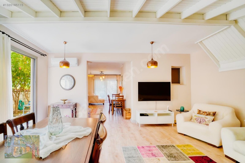Alaçatı Merkeze 400 Mt |mesafede Tripleks Villa — fotoğraf 5