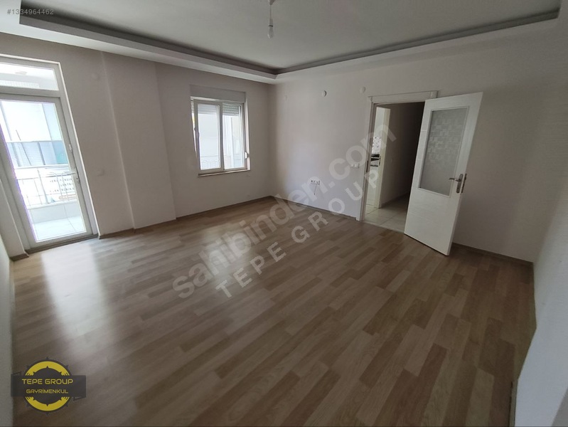 Merkez Cumhuriyette Kombili Kapalı Otoparklı 3+1 Kiralık Daire — fotoğraf 10